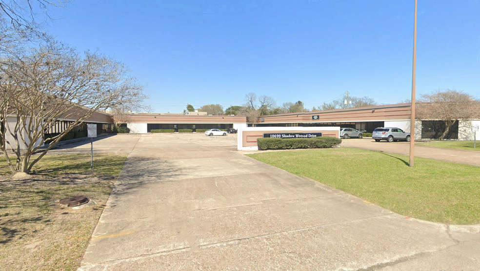 Primary Photo Of 10690 Shadow Wood Dr, Houston Unknown For Lease