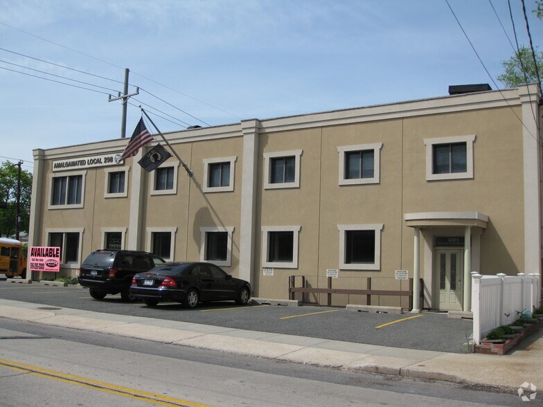 More Photos Of 99 S Central Ave, Valley Stream Medical For Sale
