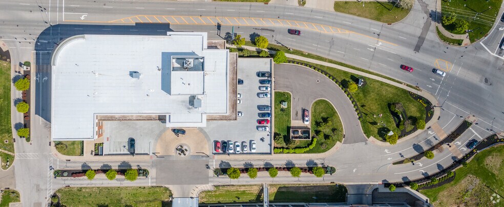 More Photos Of 2135 Dana Ave, Cincinnati Medical For Lease