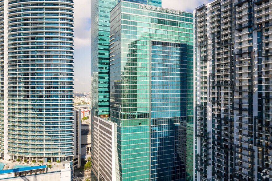 More Photos Of 333 SE 2nd Ave, Miami Office For Lease