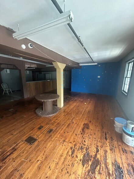 More Photos Of 1151 Canal Dr, Winston-Salem Storefront For Lease