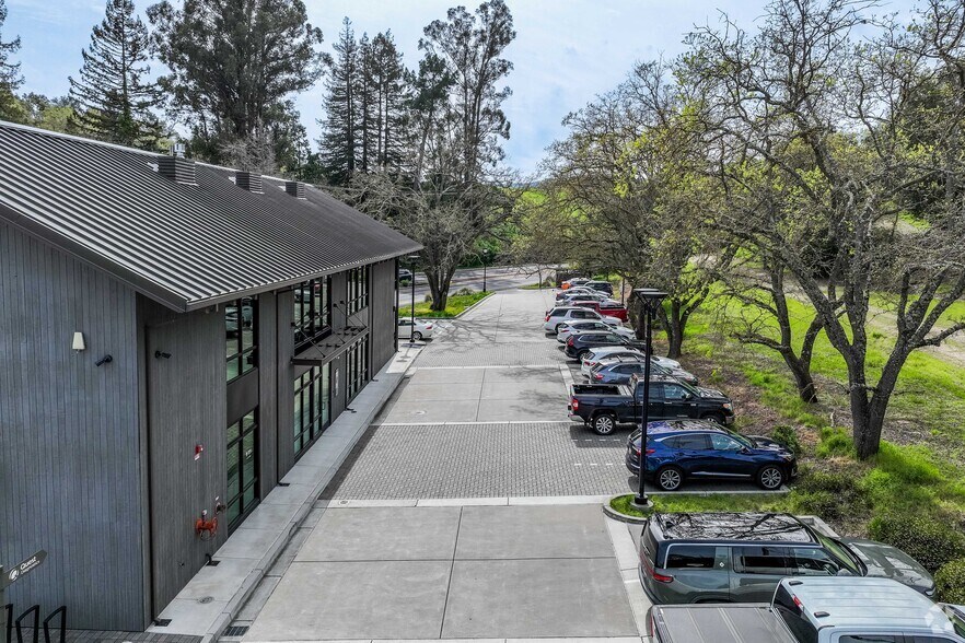 More Photos Of 3800 Mt Diablo Blvd, Lafayette Medical For Sale