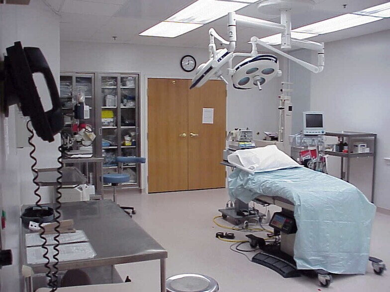 More Photos Of 110 Chesley Dr, Media Office For Sale