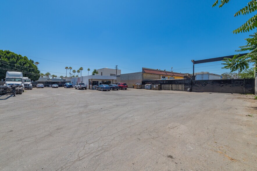 More Photos Of 18117-18119 E Valley Blvd, La Puente Land For Sale