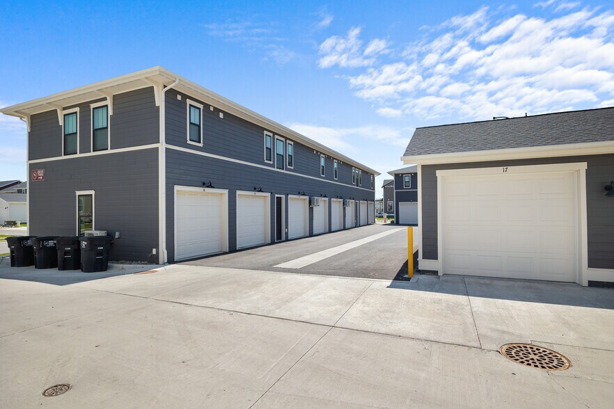 More Photos Of 1625 Annafeld Pky E, Billings Apartments For Sale