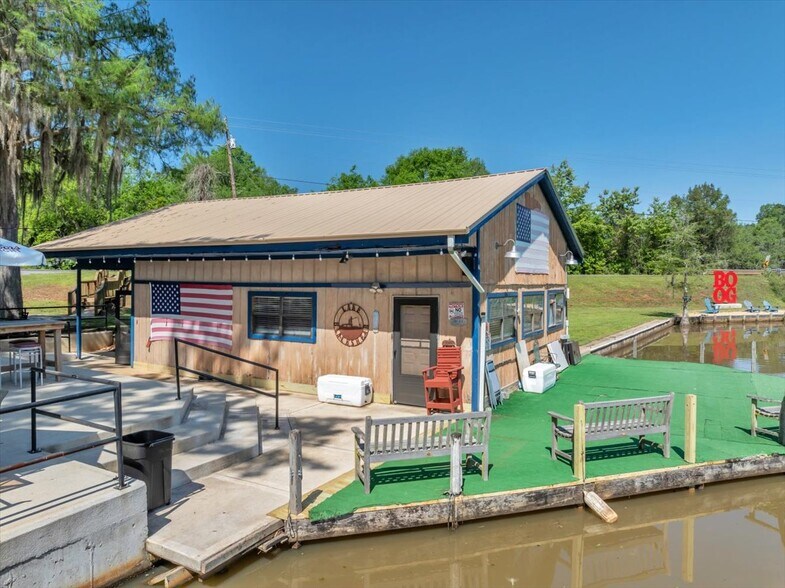 More Photos Of 3077 Lamar Rd, Cobb Restaurant For Sale