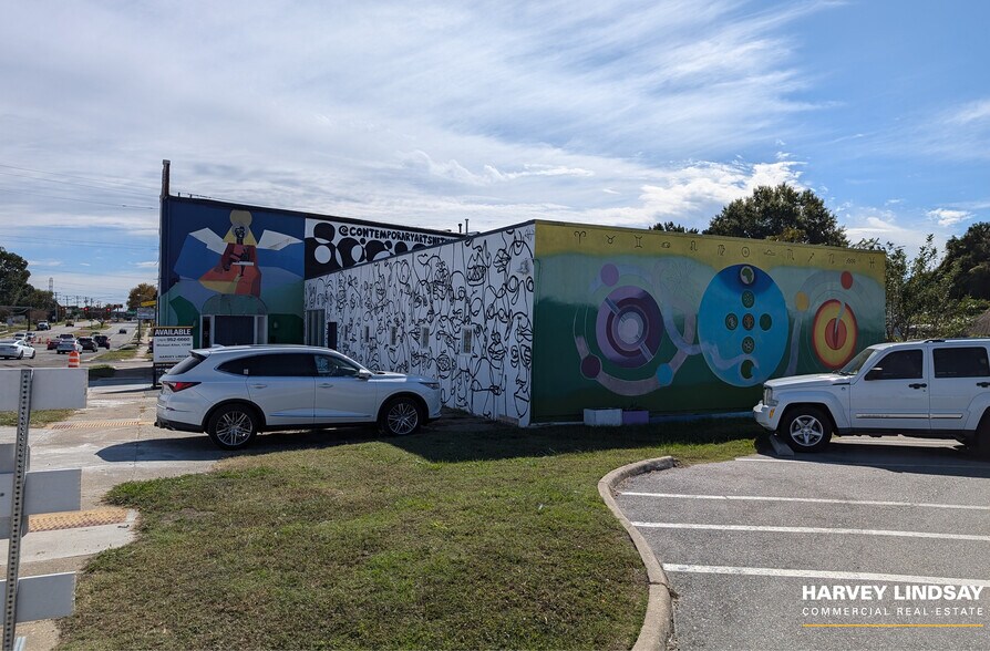 More Photos Of 9601 Warwick Blvd, Newport News Freestanding For Sale