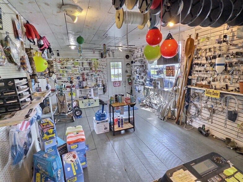 More Photos Of 3732 NY-31 Rt, Canastota Restaurant For Sale