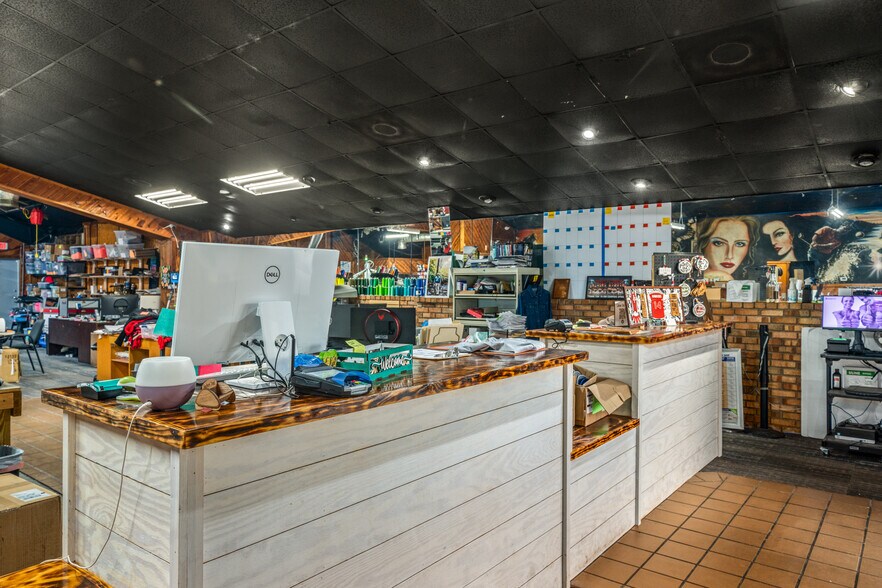 More Photos Of 6940 US Highway 27 N, Sebring Restaurant For Sale