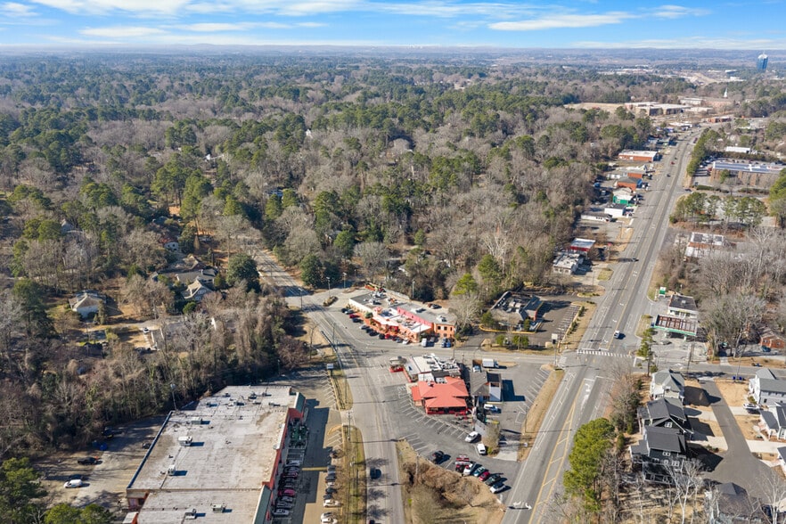 More Photos Of 2514 University Dr, Durham Restaurant For Lease