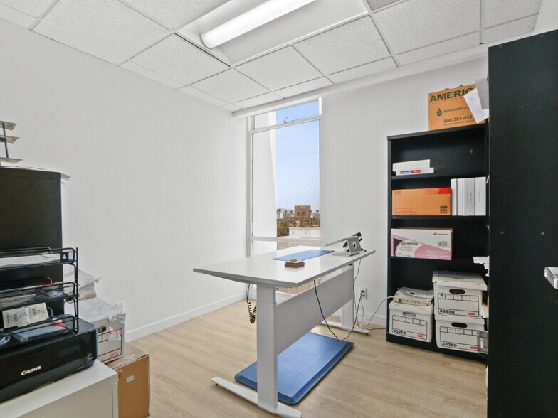 More Photos Of 8730 Wilshire Blvd, Beverly Hills Office For Lease