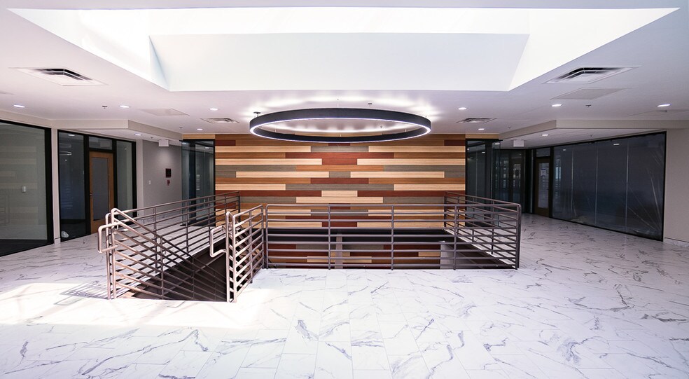 More Photos Of 200 N Bryant Ave, Edmond Medical For Sale