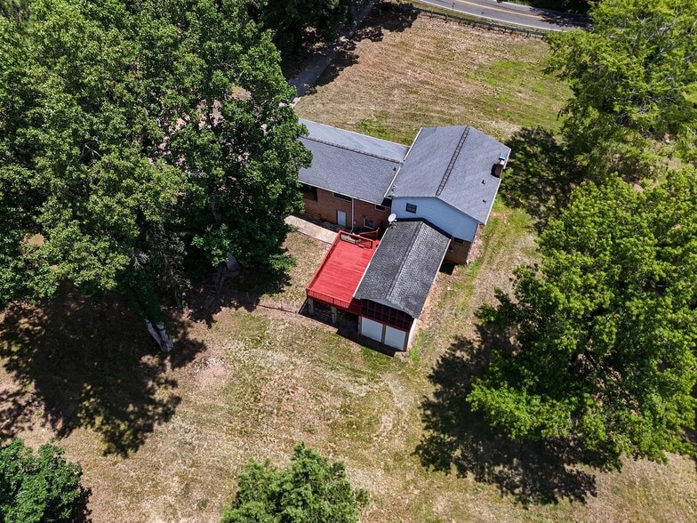 More Photos Of 813 Robinson Clemmer Rd, Dallas Land For Sale