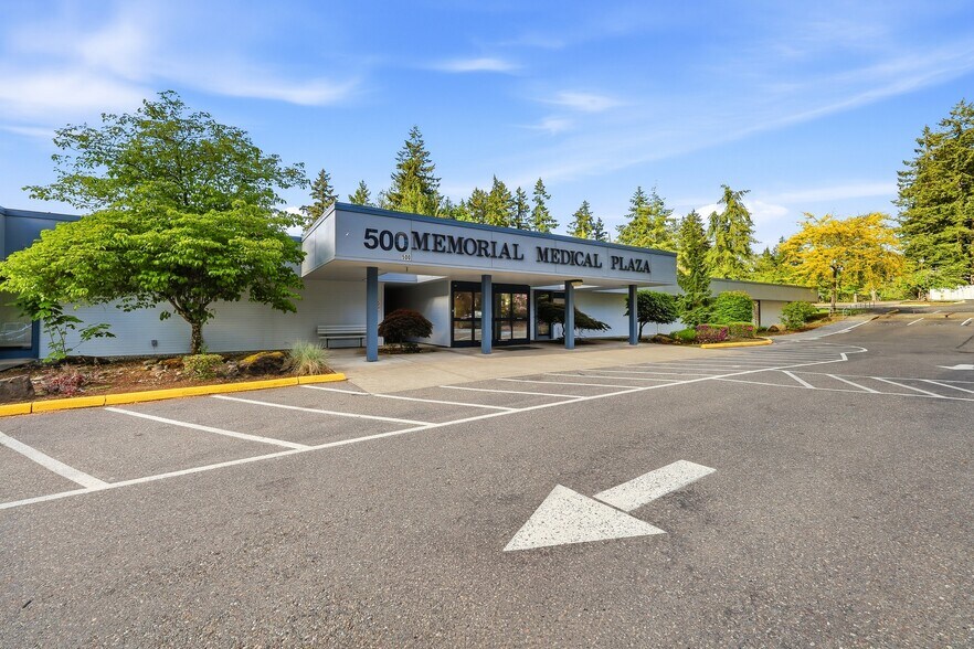 More Photos Of 500 NE Lilly Rd, Olympia Medical For Lease