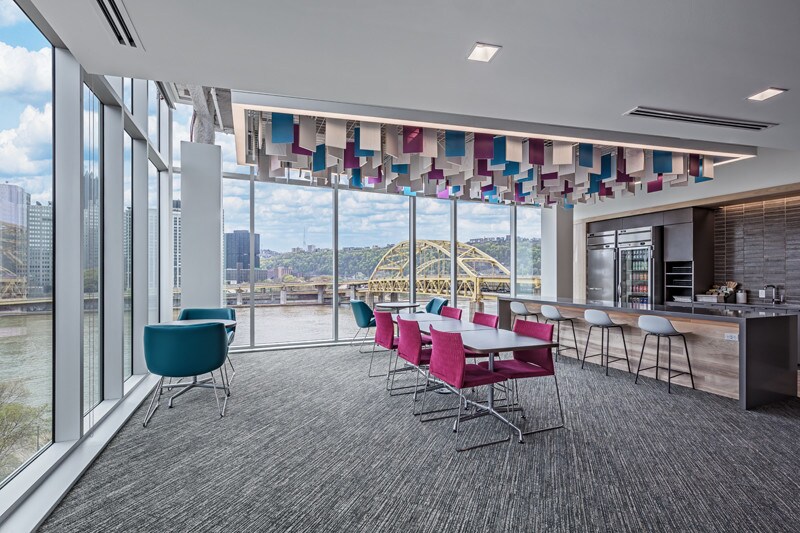 More Photos Of 271 N Shore Dr, Pittsburgh Office For Lease