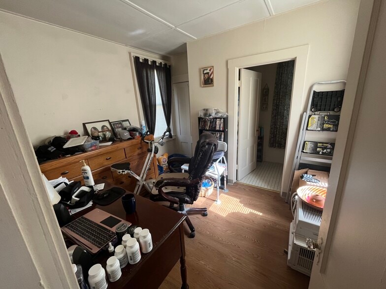 More Photos Of 16 Clinton St, Taunton Apartments For Sale