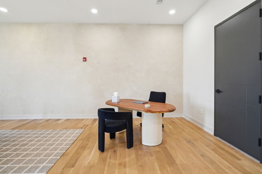 More Photos Of 1115 3rd Ave S, Nashville Apartments For Lease