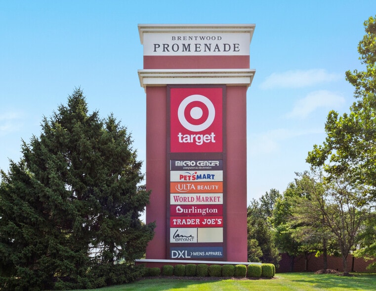 More Photos Of 25 Brentwood Promenade Ct, Brentwood General Retail For Sale