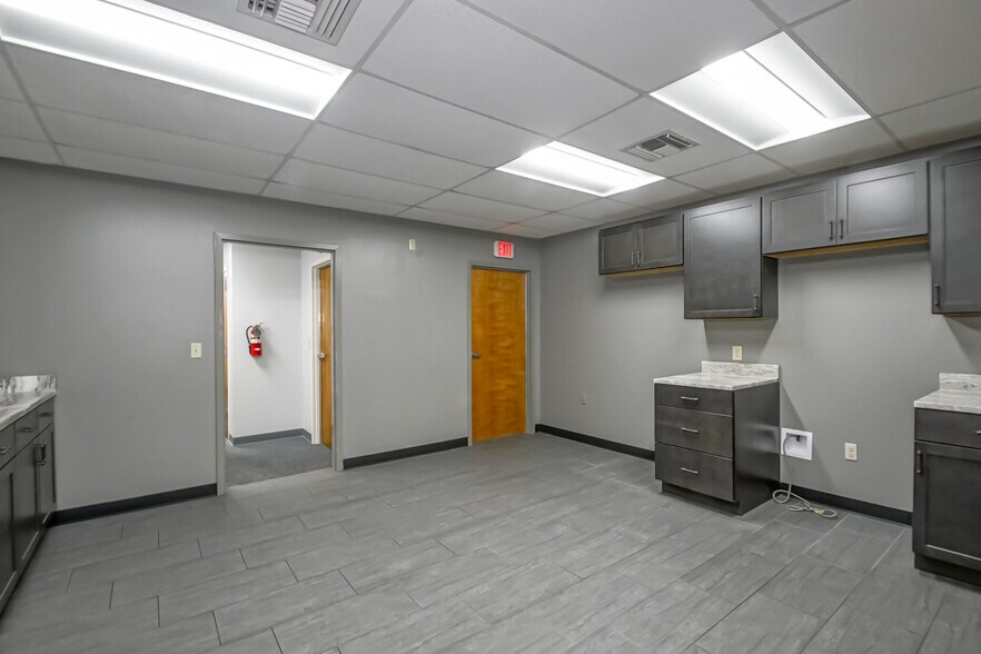 More Photos Of 1425 Sams Ave, New Orleans Office For Sale