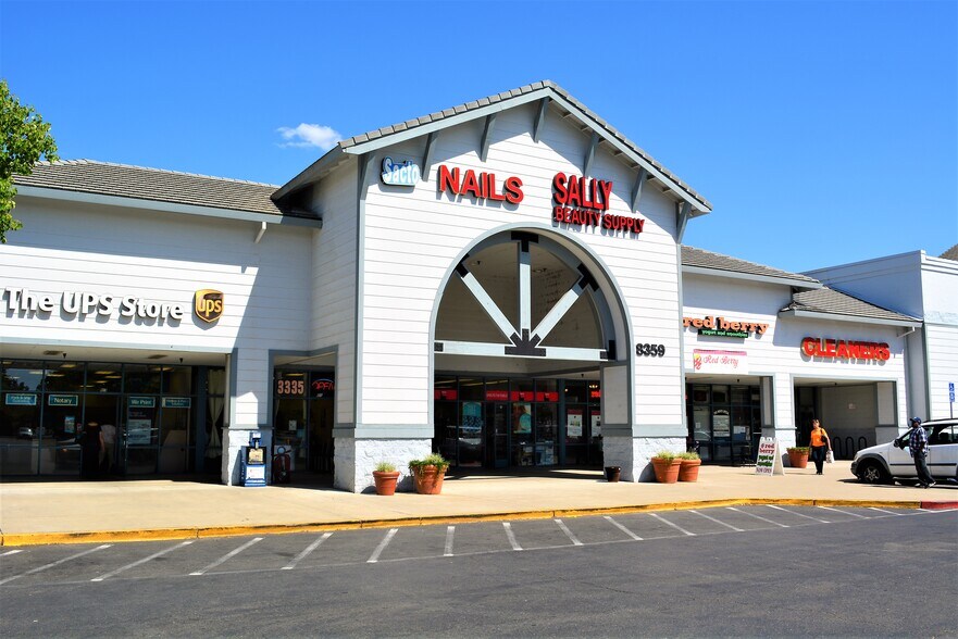 More Photos Of 8359 Elk Grove Florin Rd, Sacramento Storefront Retail Office For Lease