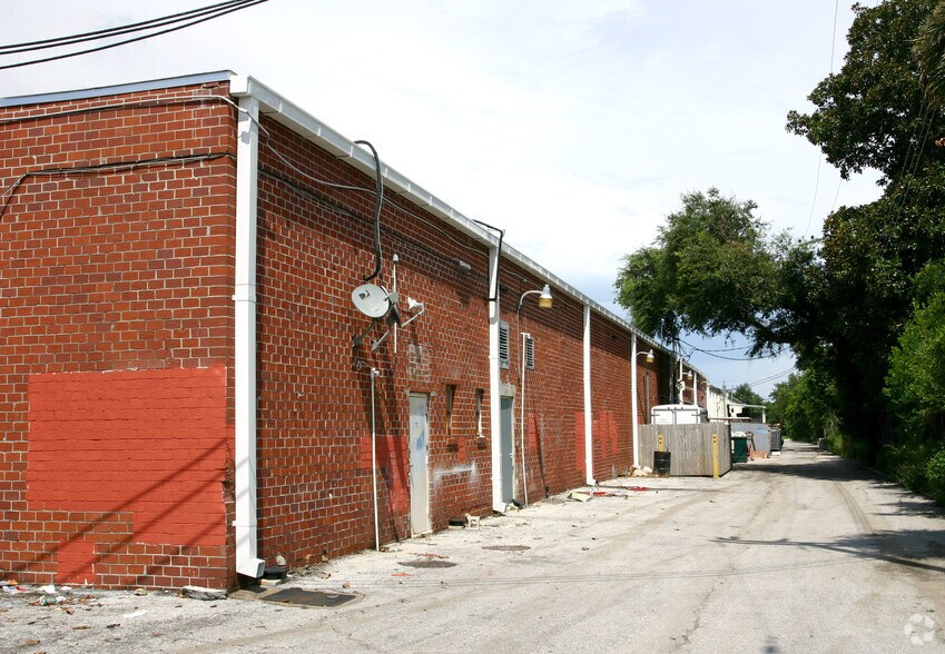 More Photos Of 6014-6132 Merrill Rd, Jacksonville General Retail For Lease