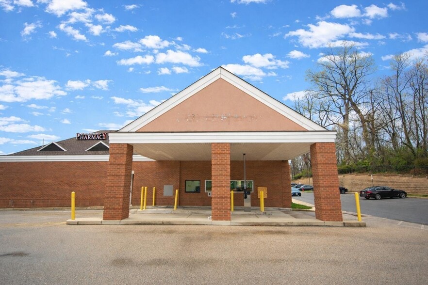 More Photos Of 12100 Annapolis Rd, Glenn Dale Bank For Sale