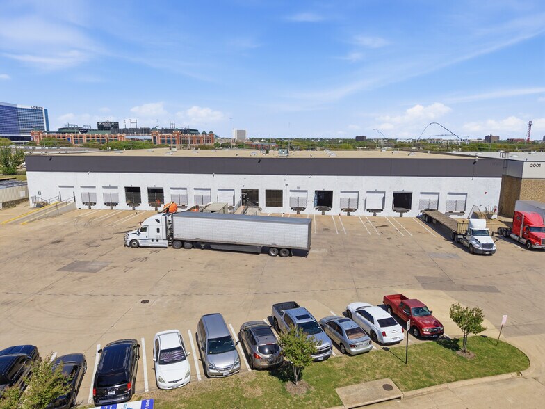 More Photos Of 1903 Exchange Dr, Arlington Distribution For Sale