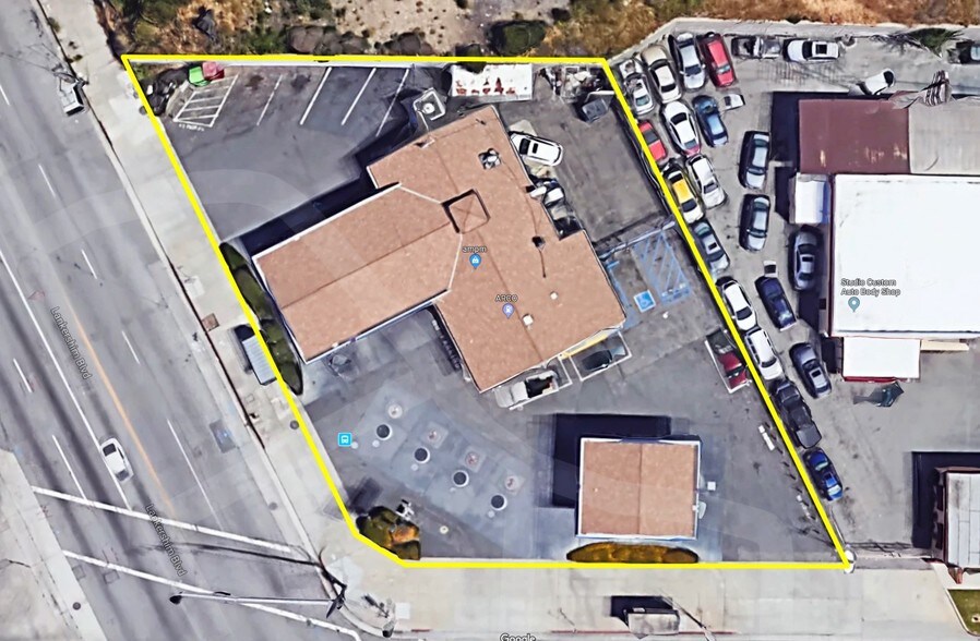 More Photos Of 4506 Lankershim Blvd, North Hollywood Service Station For Sale