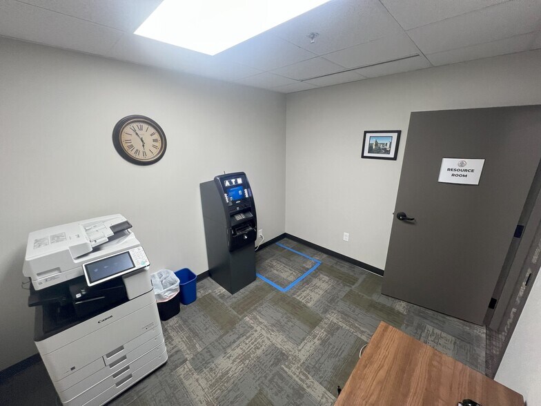 More Photos Of 300 3rd Ave SE, Rochester Medical For Sale