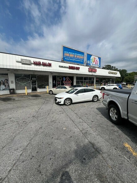 More Photos Of 2460 Martin Luther King Jr Dr SW, Atlanta Freestanding For Sale