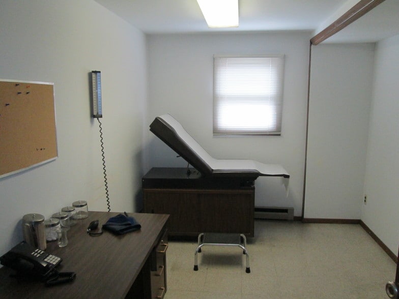 More Photos Of 2263 Saint Georges Ave, Rahway Medical For Lease