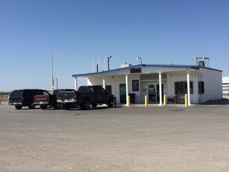 More Photos Of 501 S Darrington Rd, Horizon City Freestanding For Sale