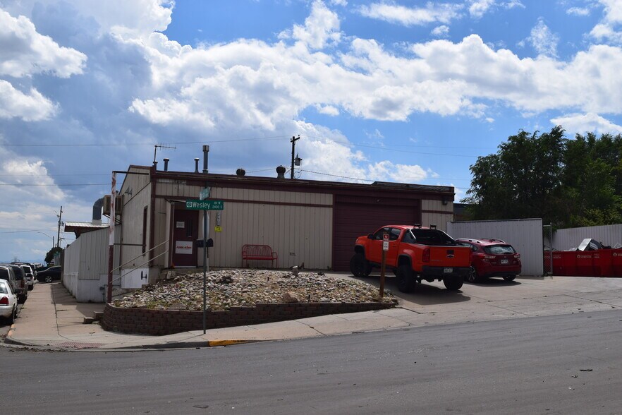 More Photos Of 2401 S Raritan St, Englewood Warehouse For Sale