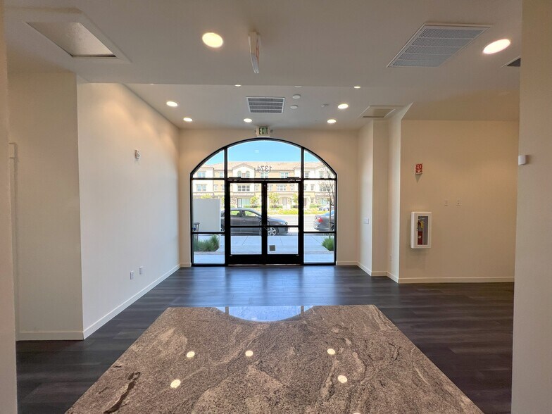 More Photos Of 1364-1378 El Camino Real, Santa Clara Storefront Retail Office For Lease