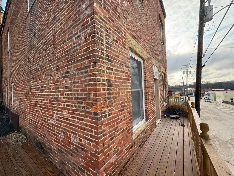 More Photos Of 104-110 High St, Mineral Point Storefront For Sale