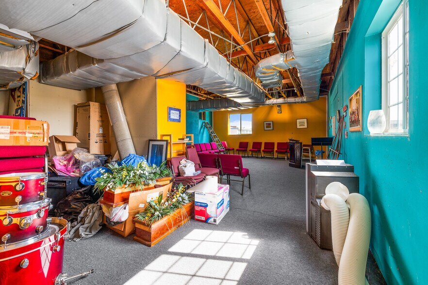 More Photos Of 375 S K St, Oxnard Religious Facility For Sale