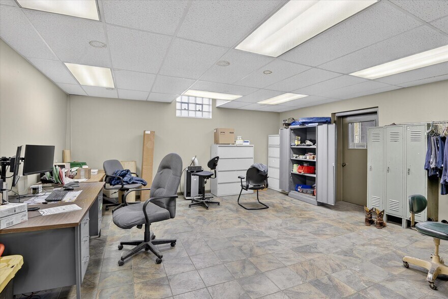 More Photos Of 4891 Van Epps Rd, Brooklyn Heights Warehouse For Sale