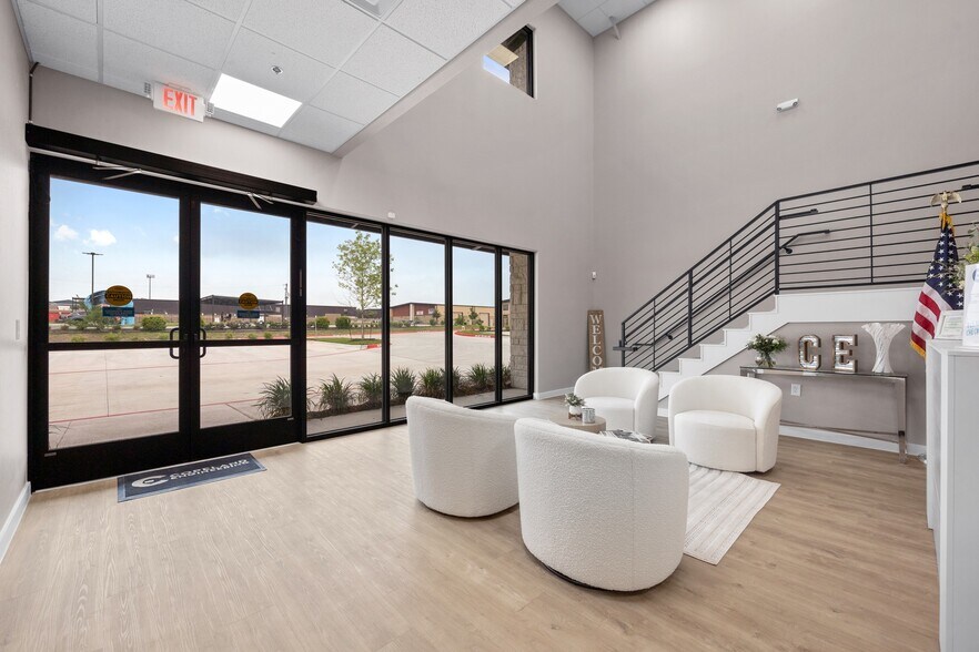 More Photos Of 730 S Bell Blvd, Cedar Park Office For Lease