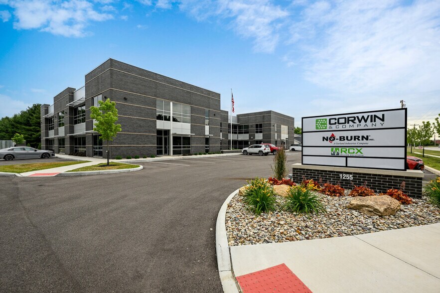 More Photos Of 1255 High St, Wadsworth Medical For Lease