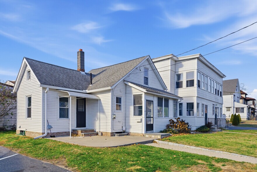 More Photos Of 285-289 East St, Ludlow Apartments For Sale