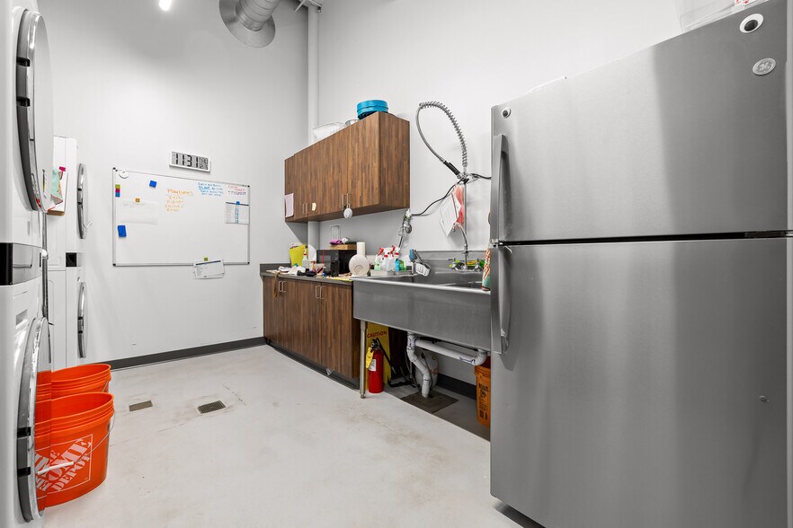 More Photos Of 255 W 20th St, Chattanooga Loft Creative Space For Lease