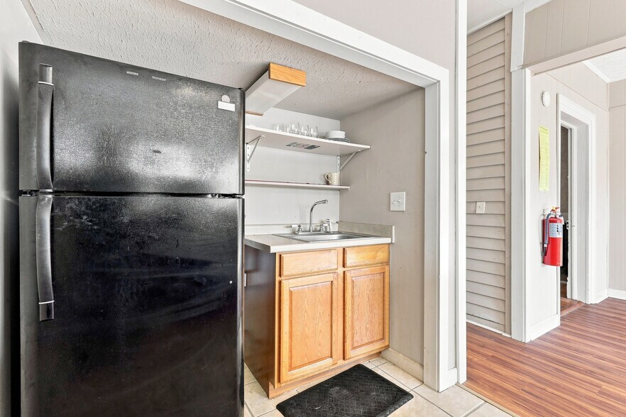 More Photos Of 339 W Main St, Easley Office For Sale