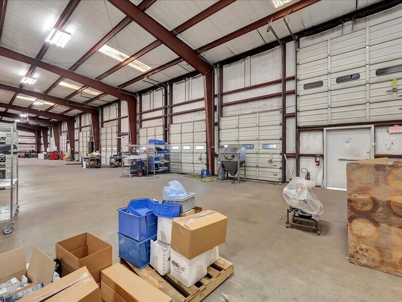More Photos Of 3804 South St, Nacogdoches Warehouse For Sale