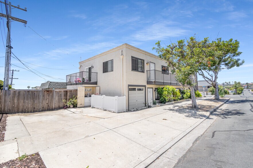 More Photos Of 33872 Alcazar Dr, Dana Point Apartments For Sale