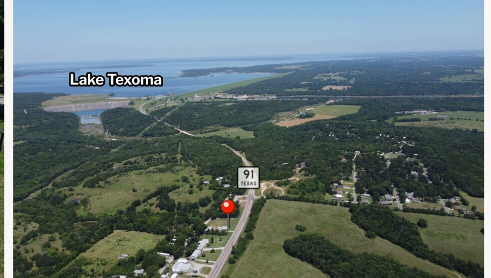 More Photos Of 4827 N Hwy 91 & 4614 Stinson Rd, Denison General Retail For Sale