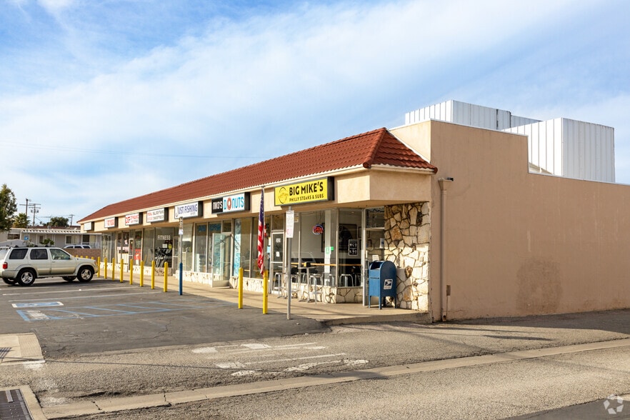 More Photos Of 2417-2431 190th St, Redondo Beach Storefront Retail Office For Lease