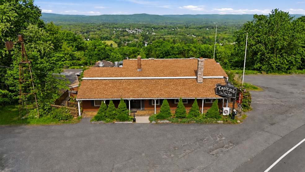 Primary Photo Of 100 Mountain Rd, Easthampton Restaurant For Sale
