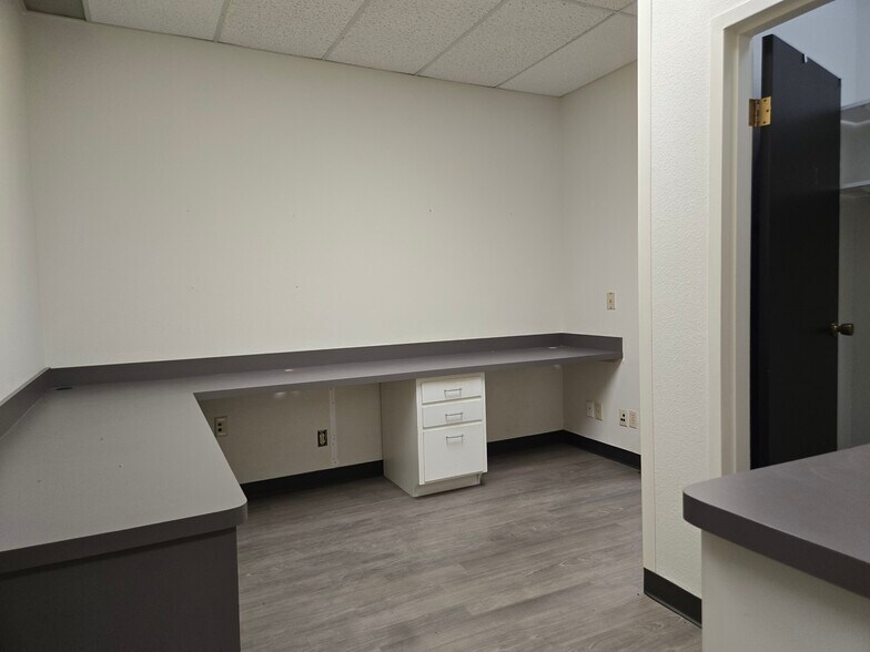 More Photos Of 4201 Camp Bowie Blvd, Fort Worth Medical For Lease
