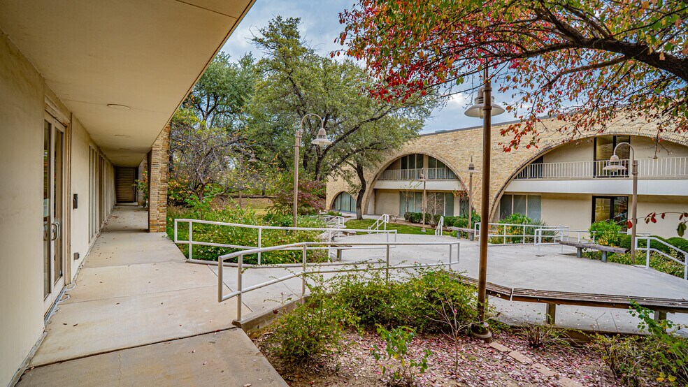 More Photos Of , Arlington Office For Sale