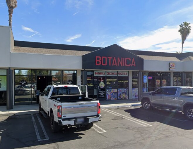 More Photos Of 3330 E Florida Ave, Hemet Unknown For Lease